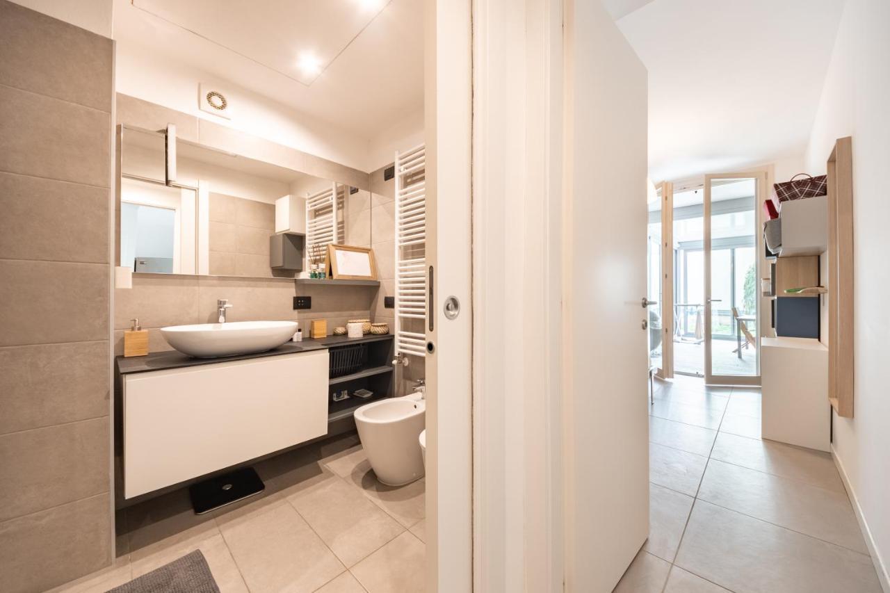 Renovated Apt With Garden & Veranda! Milano Eksteriør bilde